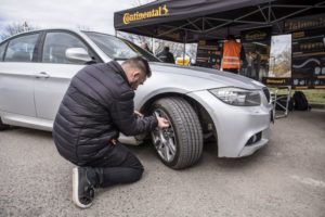 Razlozi zašto ne biste trebali nastaviti voziti sa zimskim gumama u ljetno vrijeme