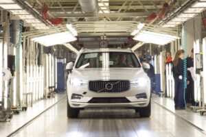 Zamjena filtera kabine u VOLVO XC 60 II