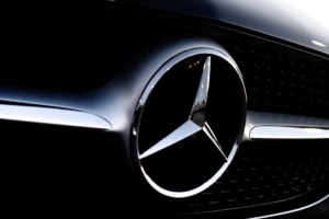 Što povezuje drveće i automatike? Ulje u računalu automatskog mjenjača Mercedes 5G-Tronic.