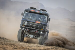 FESH FESH tim debitira s novom opremom na reliju Dakar 2025